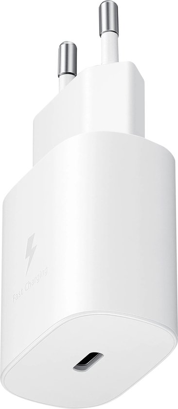 Witte Samsung 15W PD Power Adapter met Europese stekker en USB-C poort.