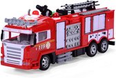 Xd Xtreme - Radiografische brandweerauto - brandweerauto met brandweerslang - kan echt water spuiten - met afstandsbediening en batterijen - rood - met sirene