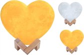 Eigen Foto Maanlamp 3D Hartvormig met Tekst - 15cm - 2 Kleuren - Inclusief houten standaard - Valentijn cadeau - Maanlamp - Gepersonaliseerde Cadeau - Rouw Geschenk - Aandenken - Moonlight - Moederdag - Vaderdag - Tafellamp