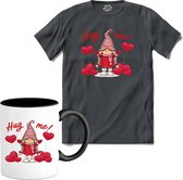 Hug me! | Valentijn - Valentijnsdag - Cadeau - Kado - T-Shirt met mok - Unisex - Mouse Grey - Maat 3XL