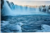 WallClassics - Acrylglas - Goðafoss Watervallen in IJsland - 60x40 cm Foto op Acrylglas (Met Ophangsysteem)