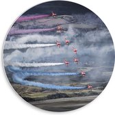 WallClassics - PVC Schuimplaat Muurcirkel - Vliegtuigshow met Gekleurde Rook - 30x30 cm Foto op Muurcirkel (met ophangsysteem)