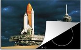KitchenYeah® Inductie beschermer 77x51 cm - De voorbereiding van de lancering van de Space shuttle in de avond - Kookplaataccessoires - Afdekplaat voor kookplaat - Inductiebeschermer - Inductiemat - Inductieplaat mat