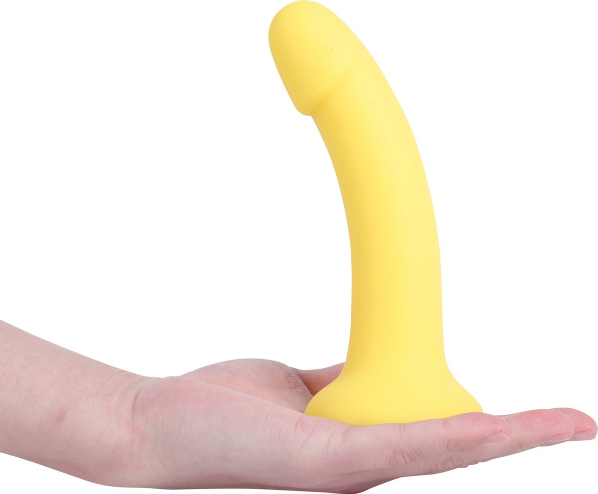Goedkoopste Banoch | Dildo Claes - geel | siliconen met zuignap | 17 cm lang | Ø 3,4 cm