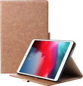 Phreeze Tablethoes - Geschikt voor iPad 6 2018 Hoes - 9.7 Inch - Luxe Lederen Hoesje - Ingebouwde Standaard met Kaarthouders - Hoesje met Magnetische Sluiting - Beschermhoes - Bruin