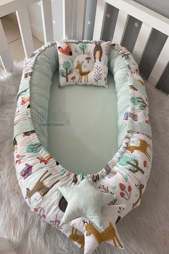 Jaju Bébé - Nid et Oreiller Bébé - Katoen Biologique - Nid Antibacterieel - Nid Anti-Allergique - Cute Forest - Lux Orthopédique - 74 x 40 cm