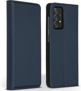 Accezz Hoesje Geschikt voor Samsung Galaxy A52 (4G) / A52s / A52 (5G) Hoesje Met Pasjeshouder - Accezz Premium Leather Slim Bookcase - Donkerblauw