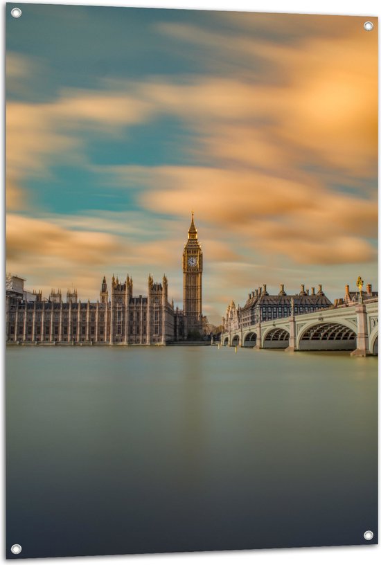 WallClassics - Tuinposter – Big Ben aan het Water - Londen - 80x120 cm Foto op Tuinposter (wanddecoratie voor buiten en binnen)