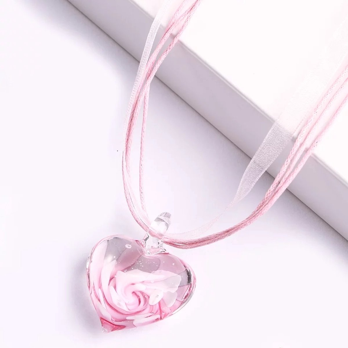 Glazen Hanger - Hartvorm - Roze - Ketting - Sieraden - EmmyRovi