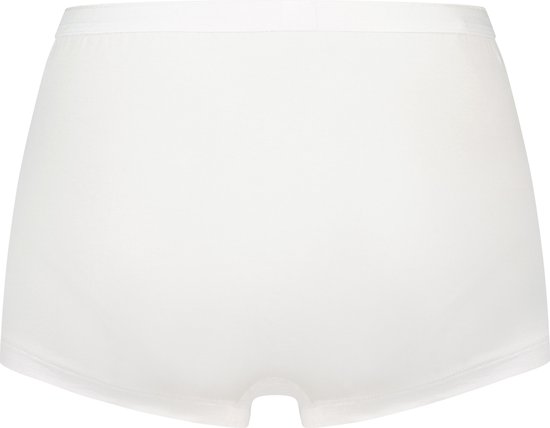 Witte katoenen short met elastische band.