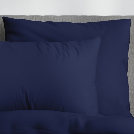 Nordic Paradise - Housse de couette en satin de Katoen de Luxe 200x220 cm + 2 taies d'oreiller 60x70 cm avec fermeture éclair fine - Blauw Marine foncé