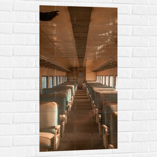 WallClassics - Muursticker - Binnenkant van oude Bus - 50x100 cm Foto op Muursticker
