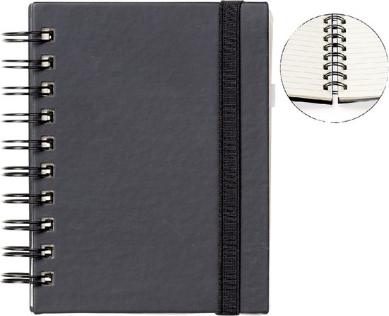 TRAVELER'S notebook - Passport Size - Black