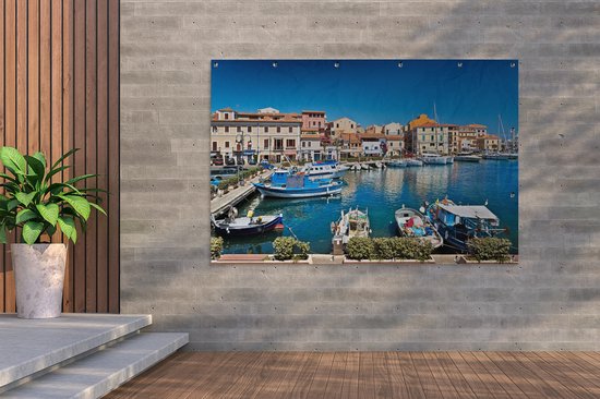 Muurdecoratie De haven van La Maddalena Sardinië - 180x120 cm - Tuinposter - Tuindoek - Buitenposter - GreatGardenPosters