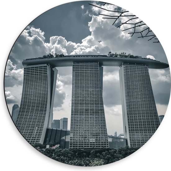 WallClassics - Dibond Muurcirkel - Marina Bay Sands Hotel - Singapore - 50x50 cm Foto op Aluminium Muurcirkel (met ophangsysteem)