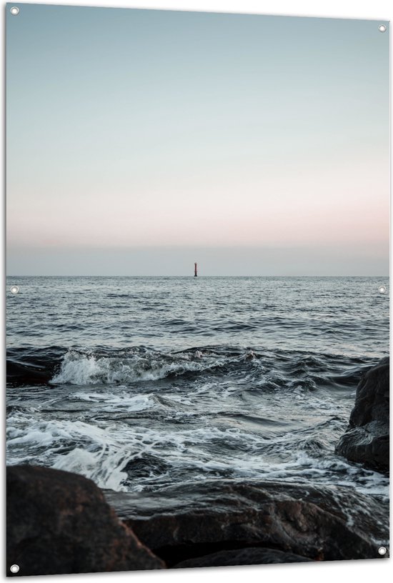 WallClassics - Tuinposter – Golven over de Zee onder Zachte Lucht - 100x150 cm Foto op Tuinposter (wanddecoratie voor buiten en binnen)