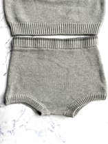 Omer en Odille - gebreid setje met trui en broek - grijs - maat 18-24 maanden