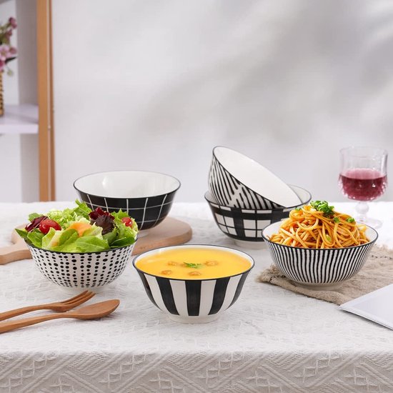 Cosy & Trendy Soepbekers/soepkommen - set 8x stuks - 13 x 6.5 cm - 470 ml - keramiek - mix kleuren | Fun en Feest