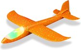 Tozy Zweefvliegtuig met verlichting XL Oranje - EXTRA GROOT wegwerp vliegtuig foam - Speelgoed vliegtuig - stuntvliegers - vliegtuig kinderen - buitenspeelgoed - Vliegtuig van verhard foam