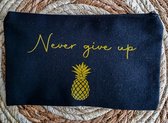 Etui voor medicatie | IVF never give up | Zwart