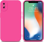 Cadorabo Hoesje geschikt voor Apple iPhone X / XS in FLUID HOTPINK - Beschermhoes gemaakt van flexibel TPU silicone Cover Fluid Case