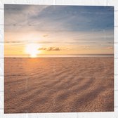 Muursticker - Close up van het Strand met Mooie Zonsondergang - 50x50 cm Foto op Muursticker