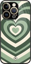 Casimoda® hoesje - Geschikt voor iPhone 14 Pro Max - Hart Swirl Groen - Luxe Hard Case Zwart - Backcover telefoonhoesje - Groen