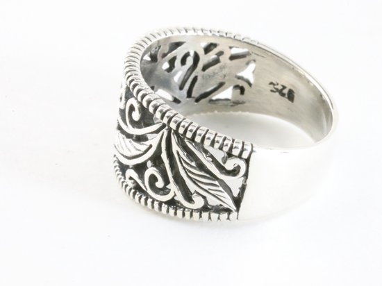 Bague Ancienne Ajourée En Argent Sterling - Taille 52 - Occasion - Style Antique Et Unique