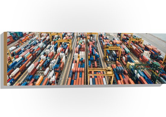 WallClassics - Hout - Grote Haven met Kleurrijke Containers - 90x30 cm - 9 mm dik - Foto op Hout (Met Ophangsysteem)