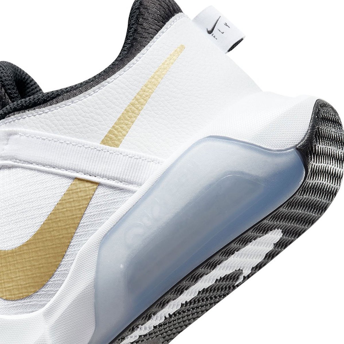air zoom crossover basketball shoes