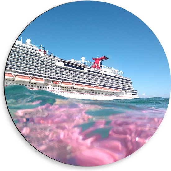 WallClassics - Dibond Muurcirkel - Uitzicht op Grote Cruise vanuit de Zee - 50x50 cm Foto op Aluminium Muurcirkel (met ophangsysteem)