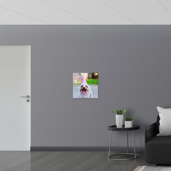 WallClassics - Poster Glossy - Chien Festif - 50x50 cm Photo sur Papier Poster avec Finition Brillante