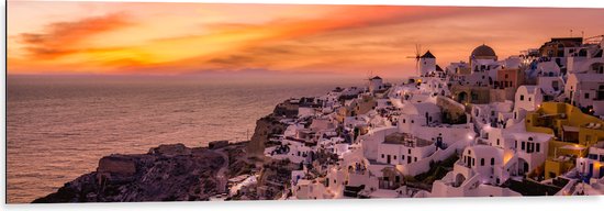 Dibond - Uitzicht over Klassieke Griekse Stad tijdens de Zonsondergang - 120x40 cm Foto op Aluminium (Wanddecoratie van metaal)