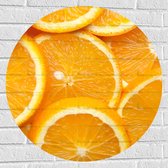 Muursticker Cirkel - Stapel van Schijfjes Sinaasappel - 70x70 cm Foto op Muursticker