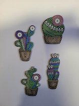 Diamond painting sleutelhangers - cactussen - planten - (4 stuks) dubbelzijdig te beplakken