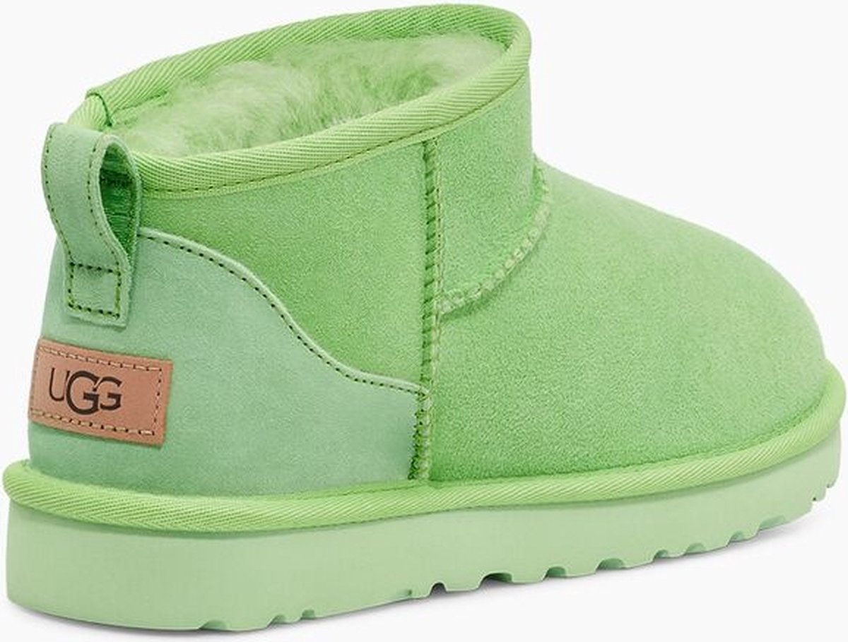 Ugg Classic Mini Platform-laars voor dames in Pale Smoke