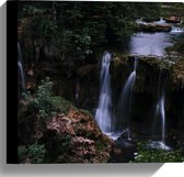 WallClassics - Canvas  - Watervallen in de Natuur - 30x30 cm Foto op Canvas Schilderij (Wanddecoratie op Canvas)