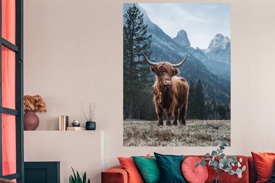 Poster Schotse hooglander - Berg - Landschap - Bomen - Koe - Natuur - 120x160 cm XXL