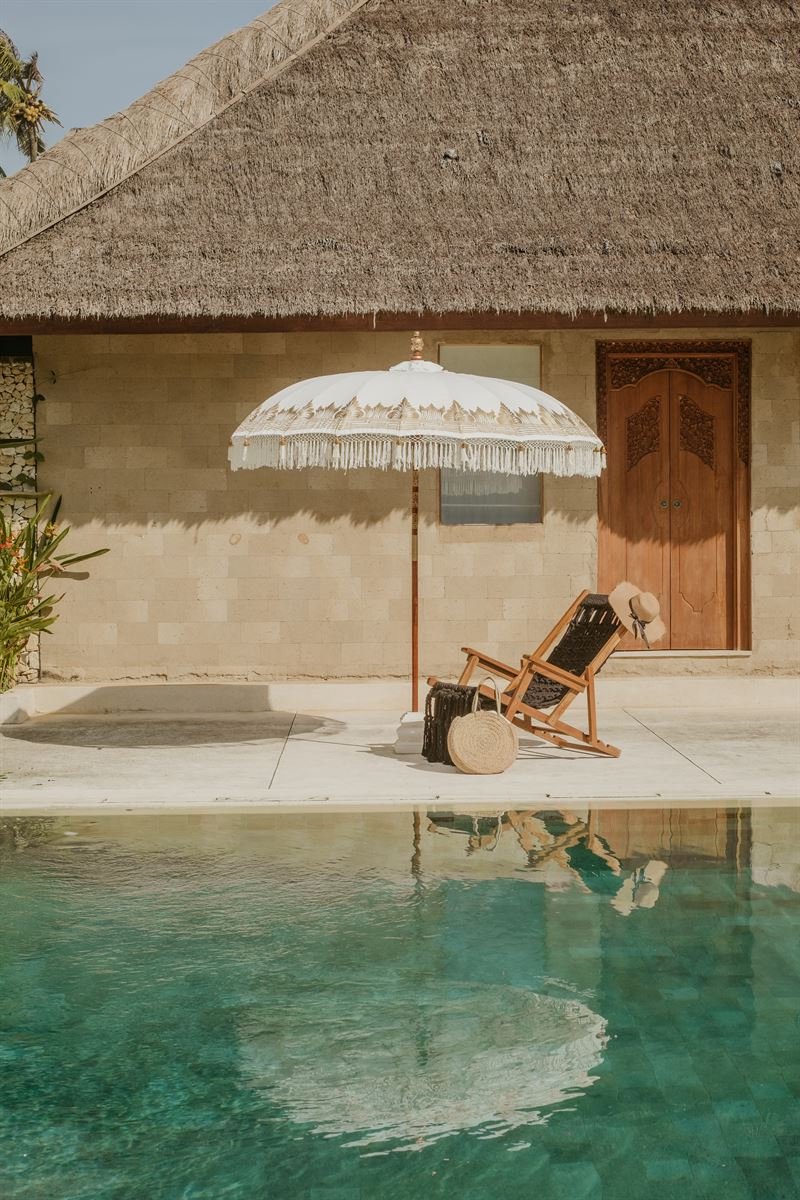 Bali parasol in halve goud créme, 250 cm diameter, Todo Bien merk.