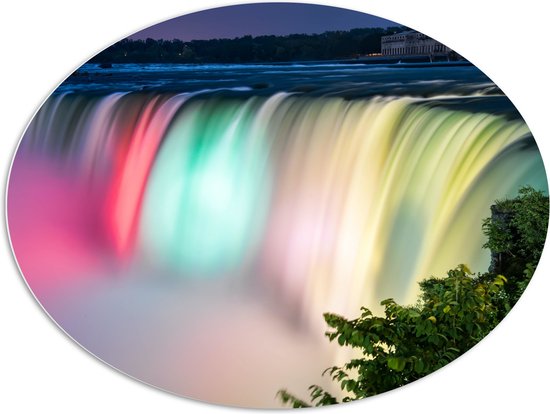 WallClassics - PVC Schuimplaat Ovaal - Niagara Falls Watervallen in de VS - 108x81 cm Foto op Ovaal  (Met Ophangsysteem)