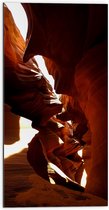 WallClassics - Dibond - Gang in Ravijn van Antelope Canyon - 50x100 cm Foto op Aluminium (Wanddecoratie van metaal)