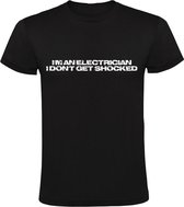 I'm an Electrician | Heren T-shirt | elektrische schok | energie | stopcontact | spanning | grappig | stroom | werk | Zwart