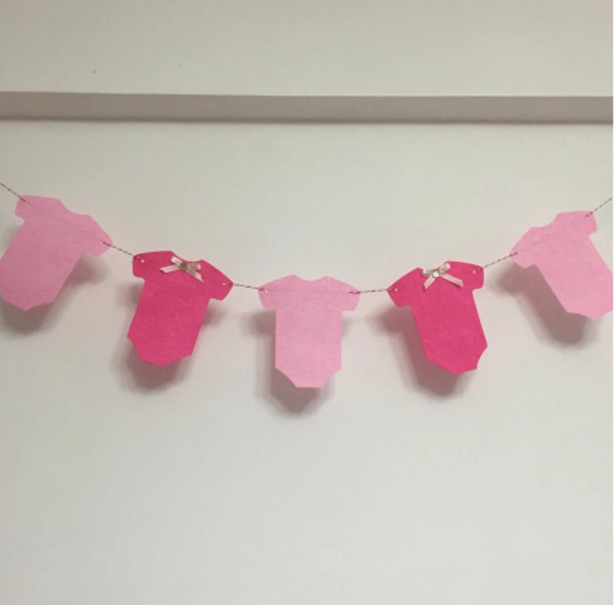 Verjaardagsdecoratie – Happy Birthday – Roze Thema – Banner, Hartdecoraties, Hartvormige Slinger & Feestdecoraties – 26 Stuks