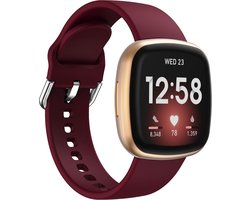 By Qubix - Compatible Fitbit bandje - geschikt voor Fitbit Versa 3 & 4 / Sense 1 & 2 - Siliconen bandje - Wijnrood Smartwatchbandje bandje Armband Polsband Strap Band Watchband