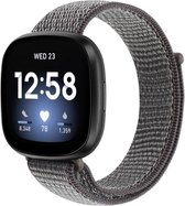 Compatible Fitbit Versa 3/4 & Sense 1/2 - Bande de boucle Sport - Grijs mélangé avec du bleu - By Qubix Smartwatch straps strap Bracelet Wristband Strap
