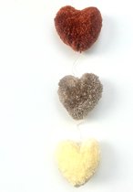 Luna-Leena duurzame hartjes slinger - terra & zand - 6x harten verticaal - 100% zachte wol - hand gemaakt in Nepal- hearts garland - love - liefde - babyshower - geboorte - valentijn - feest - jubileum - afscheid - verjaardag - cadeau - moederdag