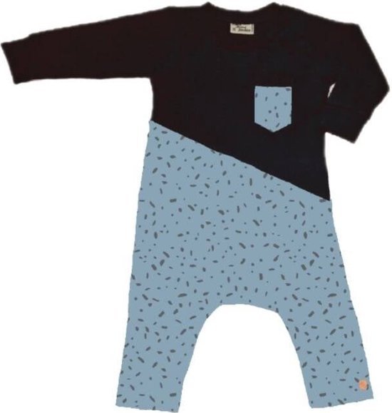 Onesie zwart met spikkel blauw