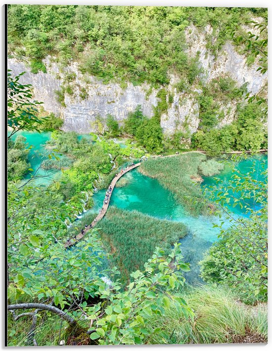 WallClassics - Dibond - Plitvice Lakes National Park in Kroatie  - 30x40 cm Foto op Aluminium (Wanddecoratie van metaal)