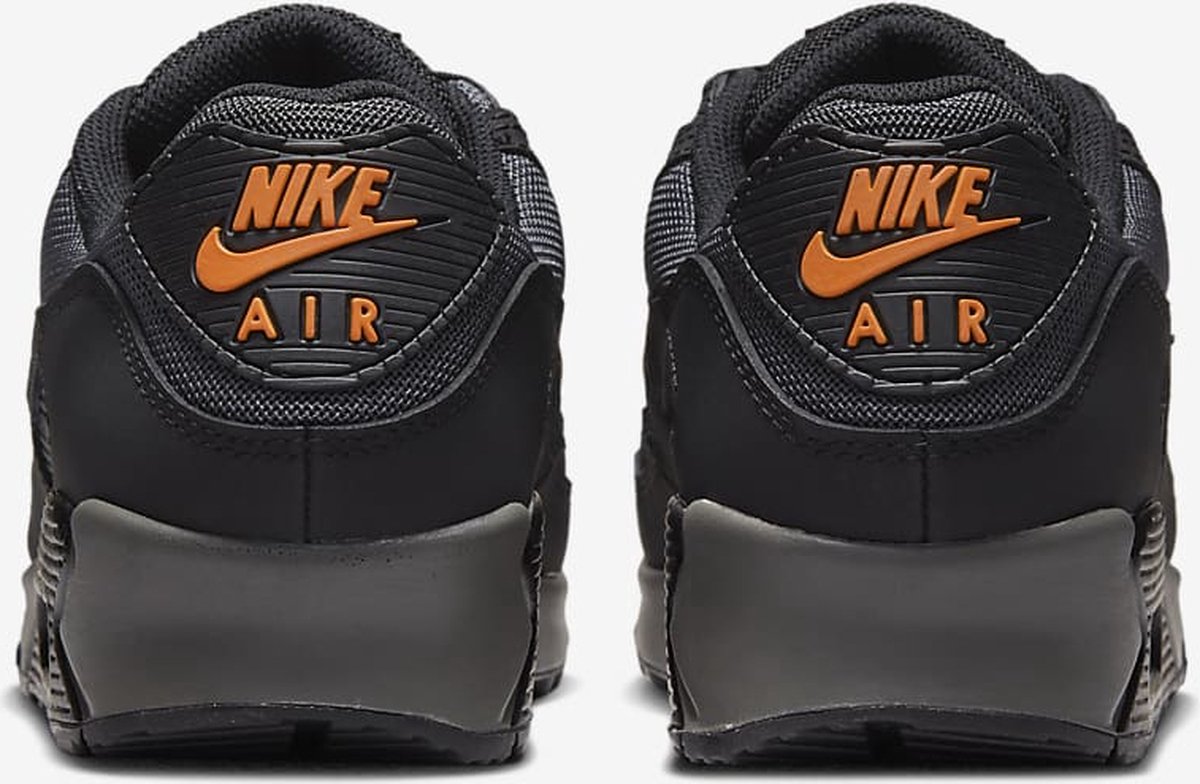 Sneakers Nike Air Max 90 "Jewel Black Orange" - Maat 44 | bol