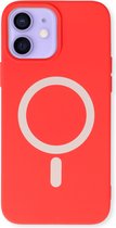 Casemania Hoesje Geschikt voor Apple iPhone 12 & 12 Pro Rood - Magnetische Siliconen Back Cover